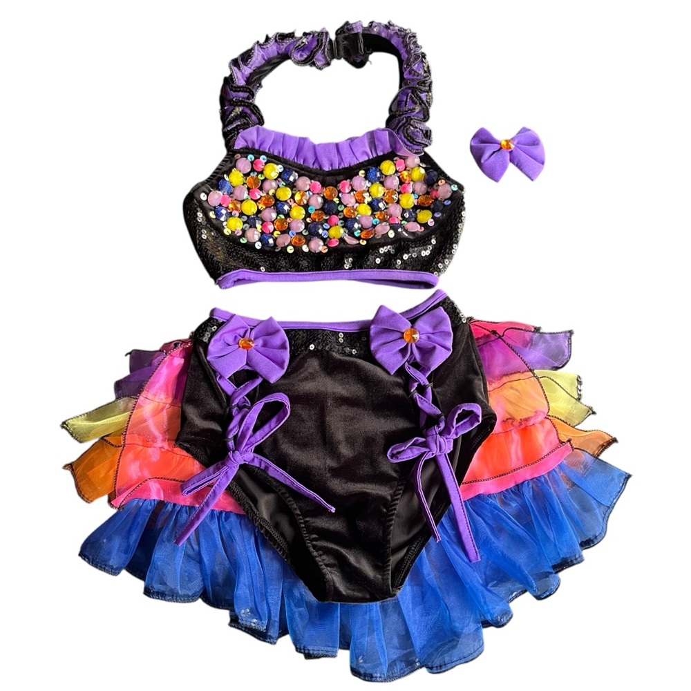 Glamour Costumes 2 piece solo costume crop top and matching brief/skirt size LC